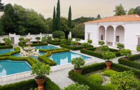 Faites une visite à l&rsquo;intérieur du jardin d&rsquo;inspiration médiévale ouvert à Hamilton Gardens
