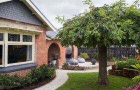 Comment un propriétaire a fait revivre un bungalow de 1925 dans le style des années folles