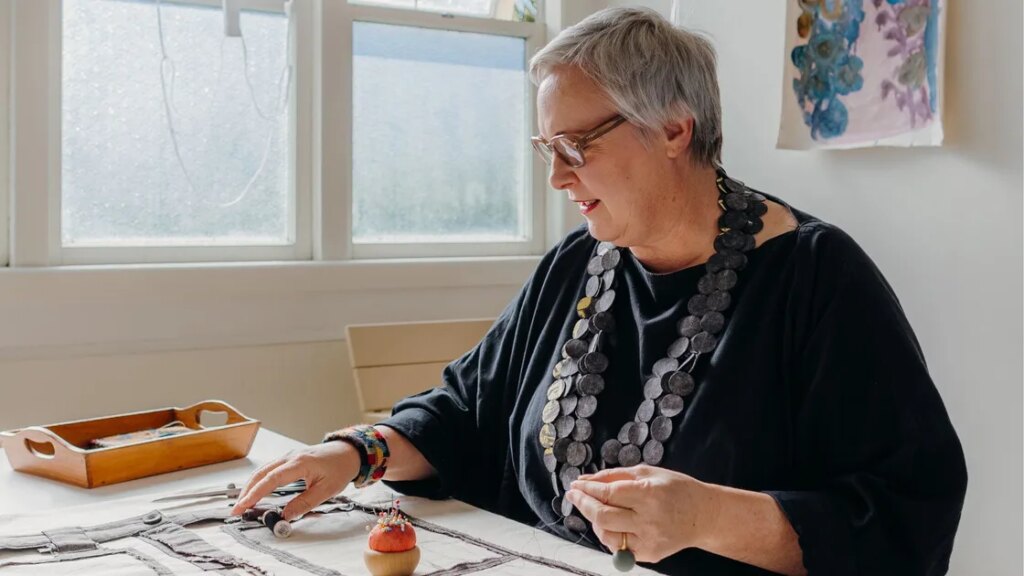 Dans le monde merveilleux de l'artiste Bronwyn Lloyd