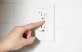 Disjoncteurs GFCI et AFCI : quelle est la différence ?