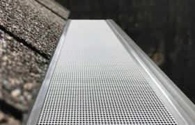 Meilleurs protecteurs de gouttières à micro-mailles 2026 — Tests et avis